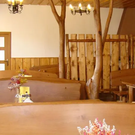 A Restaurace U Maryny Maison d'hôtes Bocanovice